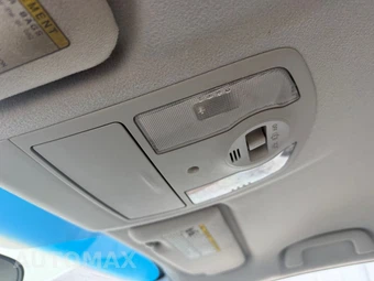 2012 Toyota Prius Three – miniatura 31