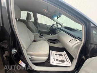 2012 Toyota Prius Three – miniatura 37