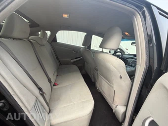 2012 Toyota Prius Three – miniatura 41