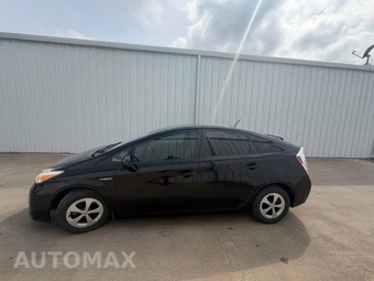2012 Toyota Prius Three – miniatura 7