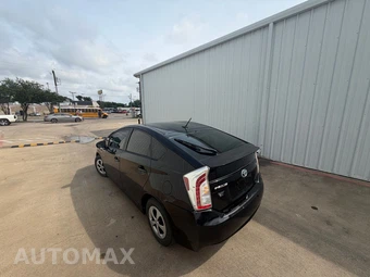 2012 Toyota Prius Three – miniatura 9