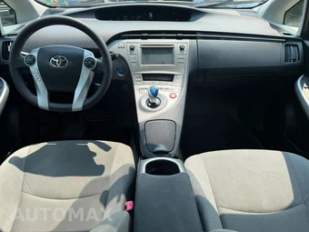 2012 Toyota Prius Three – miniatura 11