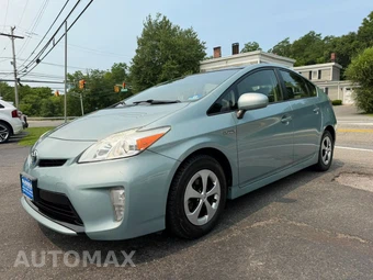 2012 Toyota Prius Three – miniatura 3