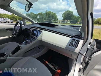 2012 Toyota Prius Three – miniatura 19