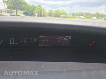 2012 Toyota Prius Three – miniatura 9