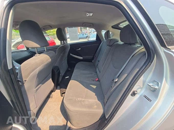 2012 Toyota Prius Three - miniatura 13