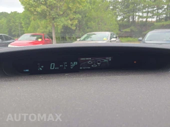 2012 Toyota Prius Three - miniatura 10