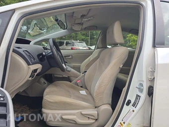 2012 Toyota Prius Three - miniatura 6