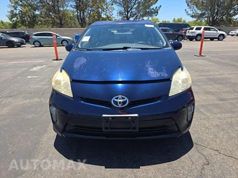 2012 Toyota Prius Two – miniatura 2