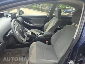 2012 Toyota Prius Two - miniatura 13