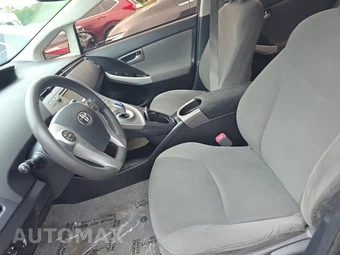 2012 Toyota Prius Two – miniatura 13