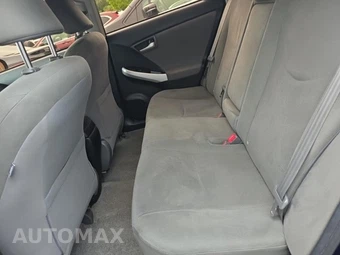 2012 Toyota Prius Two – miniatura 16