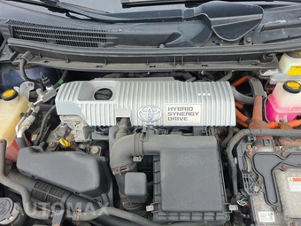 2012 Toyota Prius Two – miniatura 18