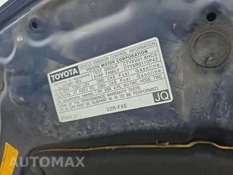 2012 Toyota Prius Two – miniatura 20