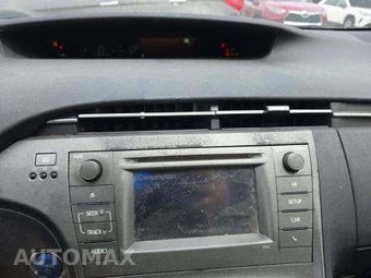 2012 Toyota Prius Two – miniatura 24