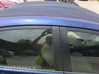 2012 Toyota Prius Two – miniatura 45