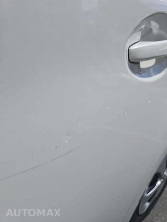 2012 Toyota Prius Two – miniatura 20