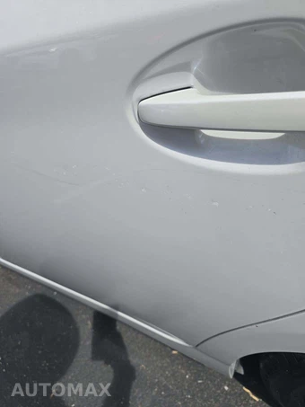 2012 Toyota Prius Two – miniatura 21