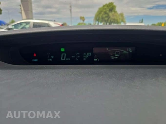 2012 Toyota Prius Two – miniatura 6