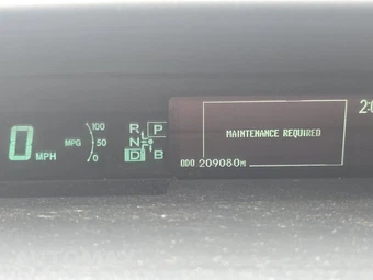 2012 Toyota Prius Two - miniatura 10