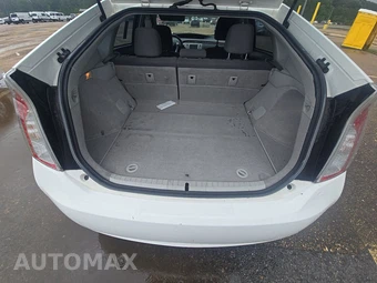 2012 Toyota Prius Two - miniatura 16