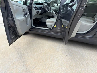 2012 Toyota Prius Two - miniatura 11