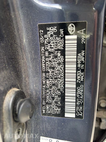 2012 Toyota Prius Two - miniatura 18