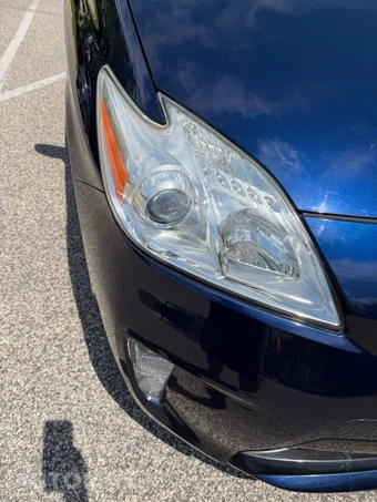 2012 Toyota Prius Two - miniatura 41