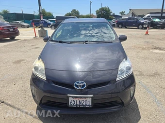 2012 Toyota Prius Two – miniatura 2