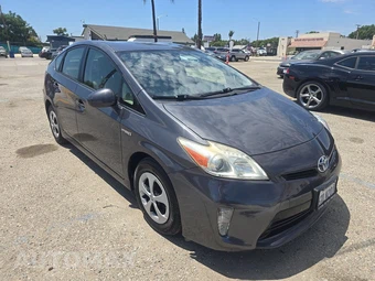2012 Toyota Prius Two – miniatura 3