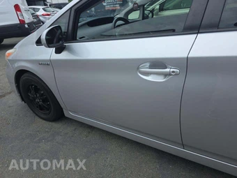 2012 Toyota Prius Two – miniatura 26