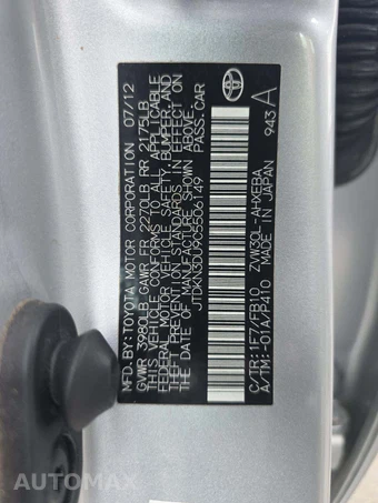 2012 Toyota Prius Two – miniatura 5