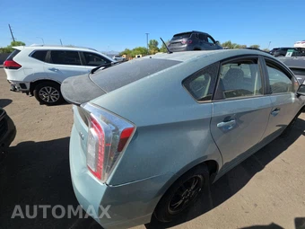 2012 Toyota Prius Two – miniatura 4