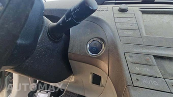 2012 Toyota Prius Two – miniatura 40