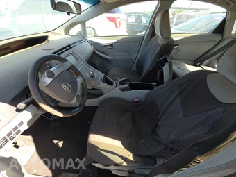 2012 Toyota Prius Two – miniatura 7