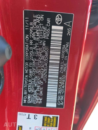 2012 Toyota Prius v Five – miniatura 5