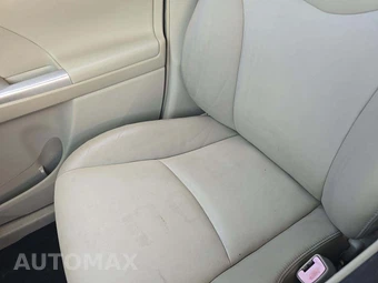 2012 Toyota Prius v Five - miniatura 37