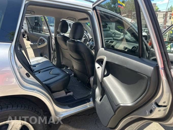 2012 Toyota RAV4 - miniatura 16