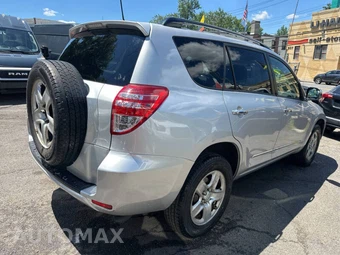 2012 Toyota RAV4 - miniatura 5