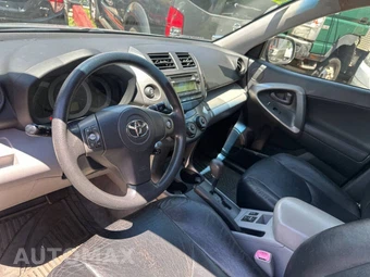 2012 Toyota RAV4 - miniatura 9