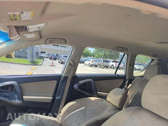 2012 Toyota RAV4 - miniatura 8