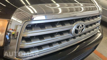 2012 Toyota Sequoia Limited – miniatura 29