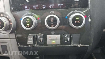 2012 Toyota Sequoia Limited – miniatura 36