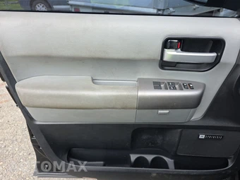 2012 Toyota Sequoia Limited – miniatura 9