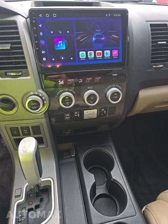 2012 Toyota Sequoia Limited – miniatura 10