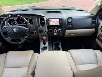 2012 Toyota Sequoia Platinum - miniatura 17