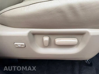 2012 Toyota Sequoia Platinum - miniatura 25