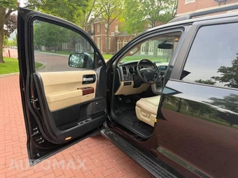 2012 Toyota Sequoia Platinum - miniatura 32