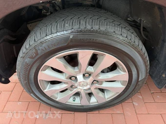 2012 Toyota Sequoia Platinum - miniatura 40