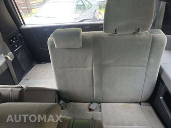 2012 Toyota Sequoia SR5 – miniatura 14